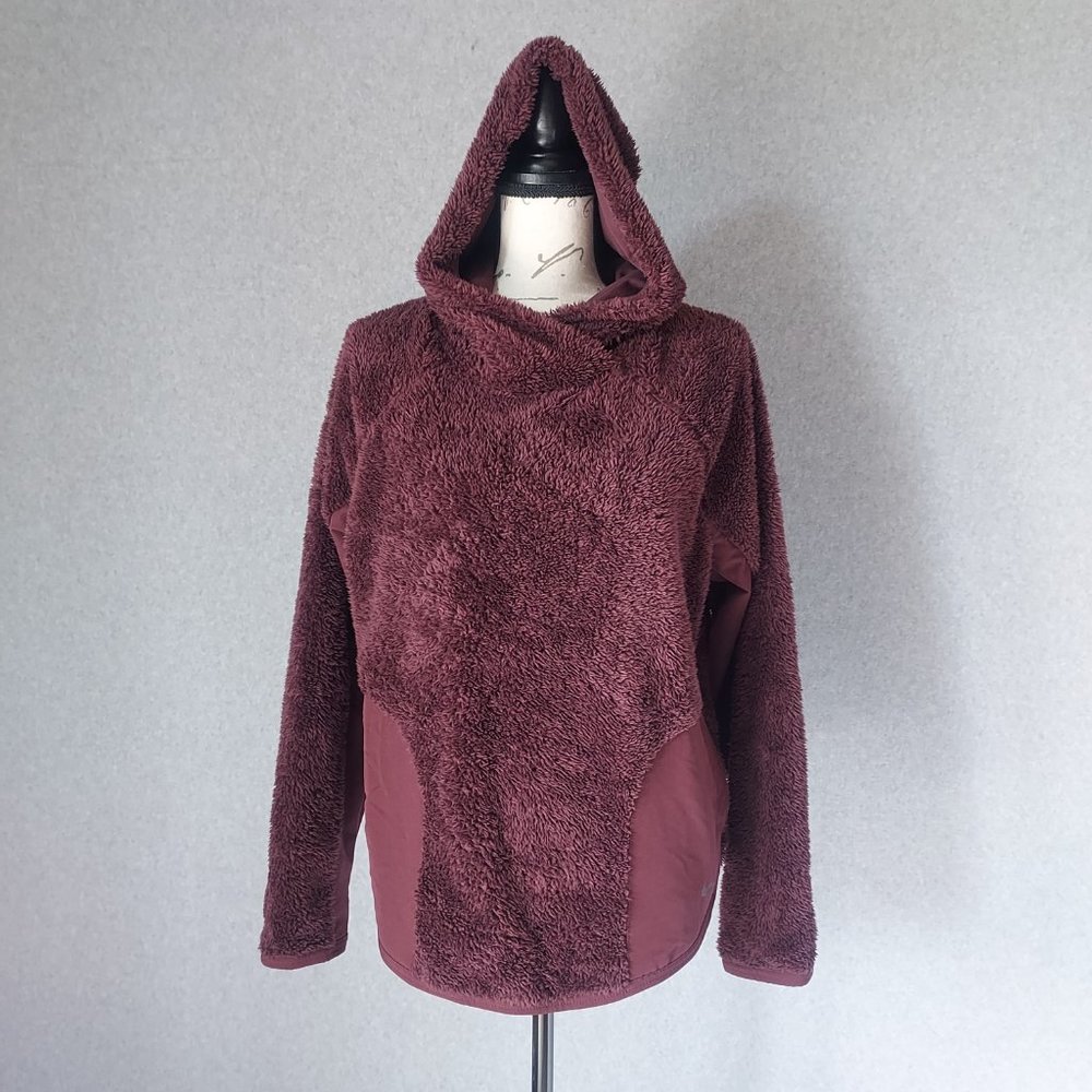 sherpa fleece hoodie nike